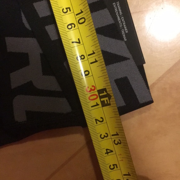 Brand New Nike Pro - Picture 7 of 8